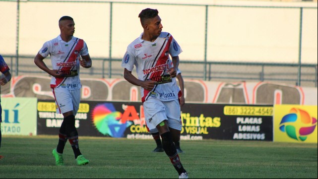 River consegue empate