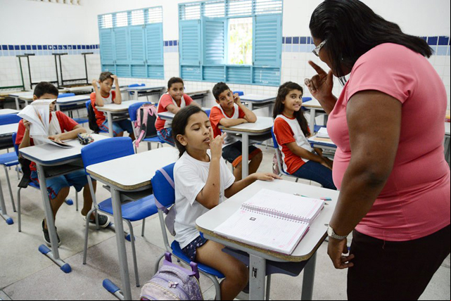 A lei sendo aprovada, irá trazer equilíbrio para a atual situação da educação estadual. Imagem: Jornal do Advogado-MT.