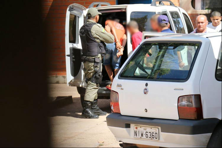 Preso estupro coletivo